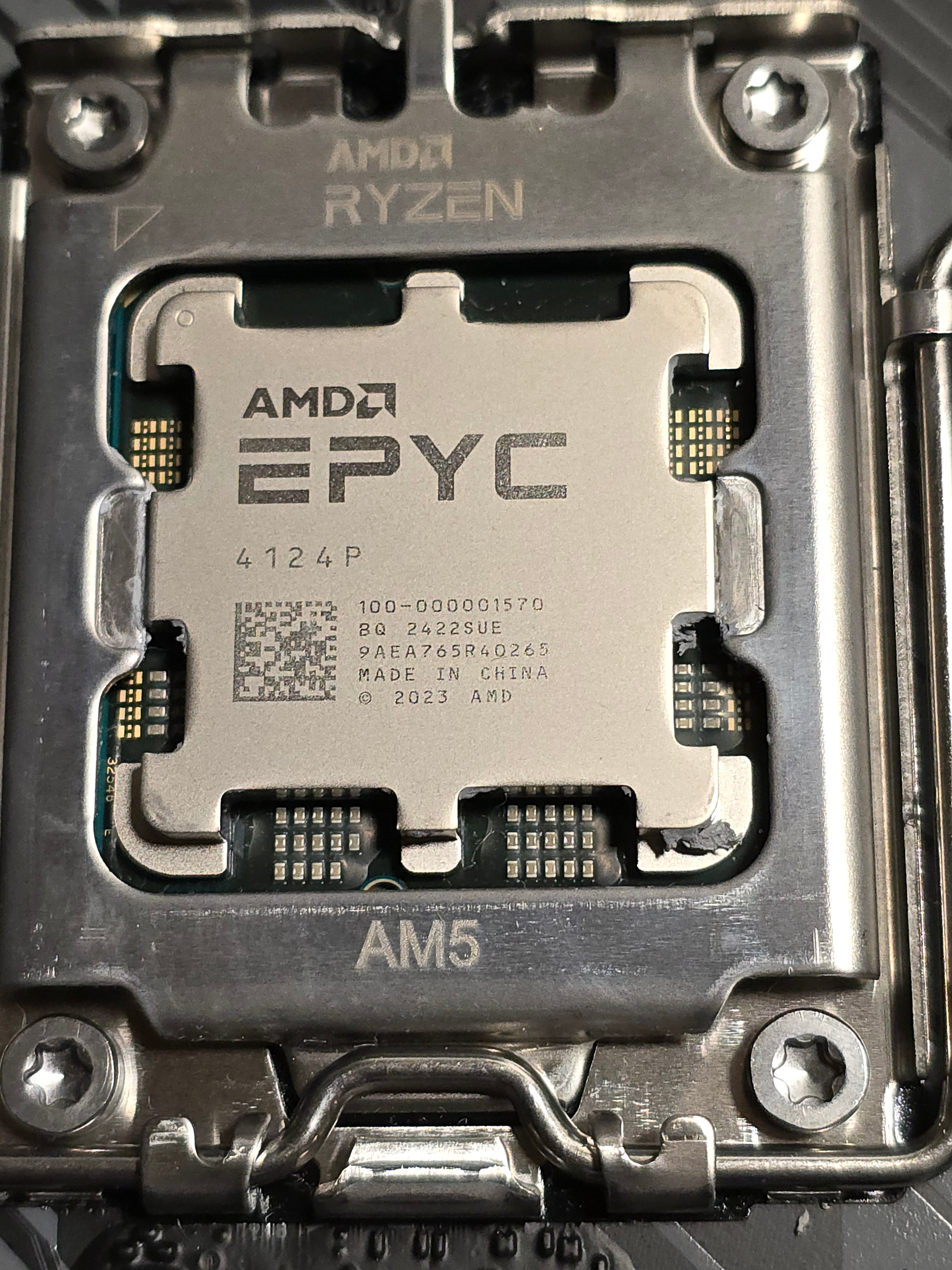 Epyc overclocking is the new black edition? AMD EPYC™ 4124P 6.4GHZ+